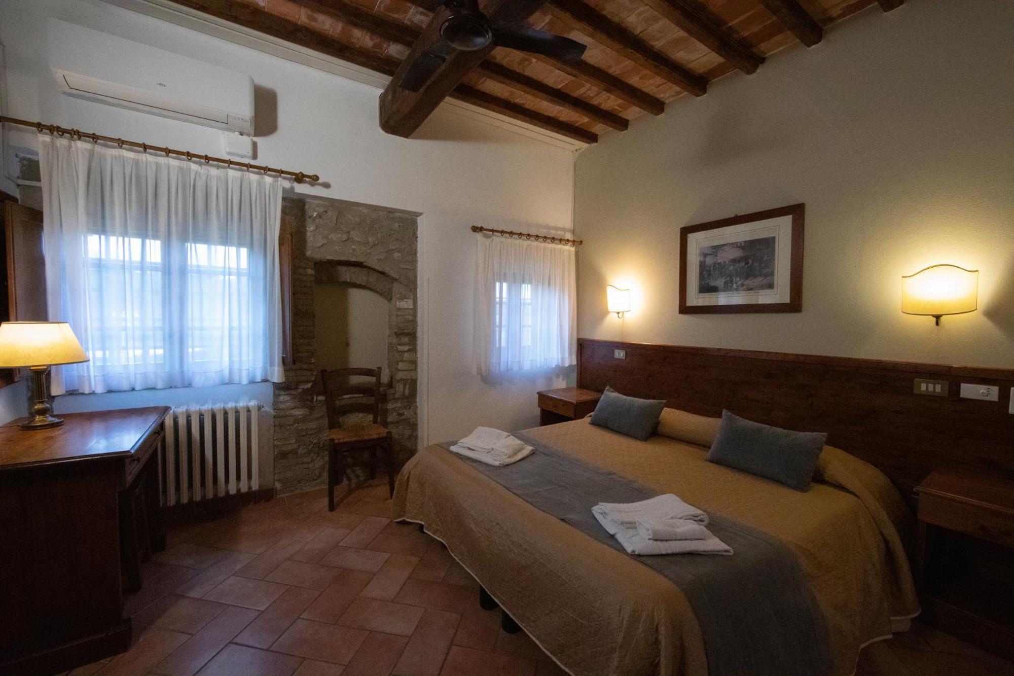 Tenuta Decimo - Il Borgo Di Mariano Сан-Джиміньяно Екстер'єр фото